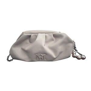 Elegant Cream Badgley Mischka Clutch Bag